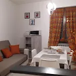 La Casa Dell'arco