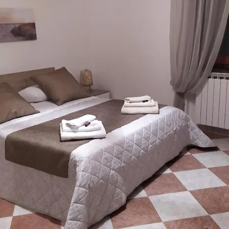 La Casa Dell'arco Apartman *
