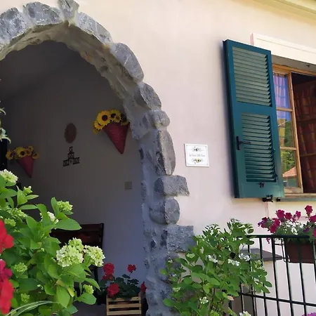 La Casa Dell'arco Carasco